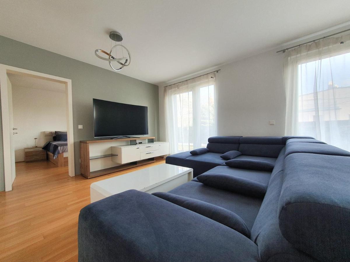Near Lake Spacious & Furnished Beautiful Apartment Vienne Extérieur photo