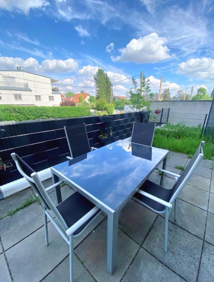 Near Lake Spacious & Furnished Beautiful Apartment Vienne Extérieur photo